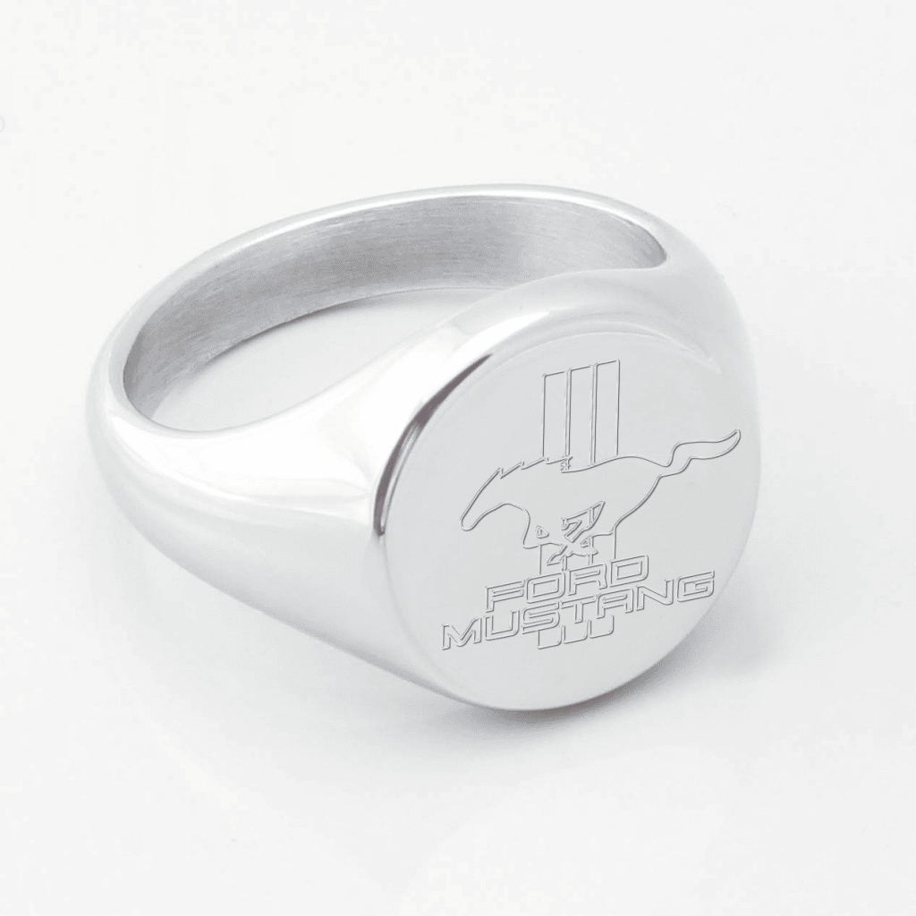 Ford Mustang silver