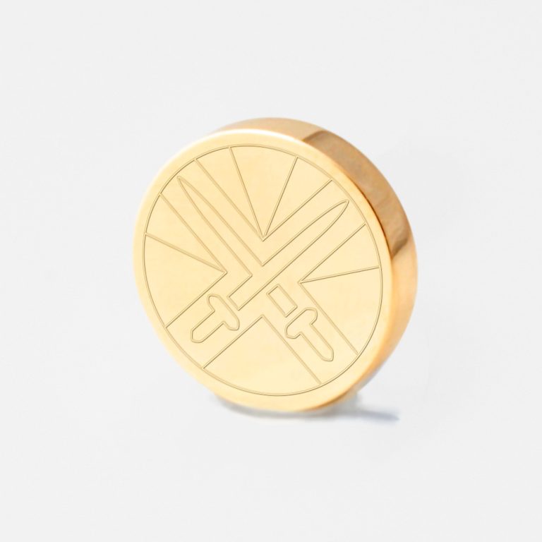 Fulham-Football-Engraved-Gold-Lapel-Pin