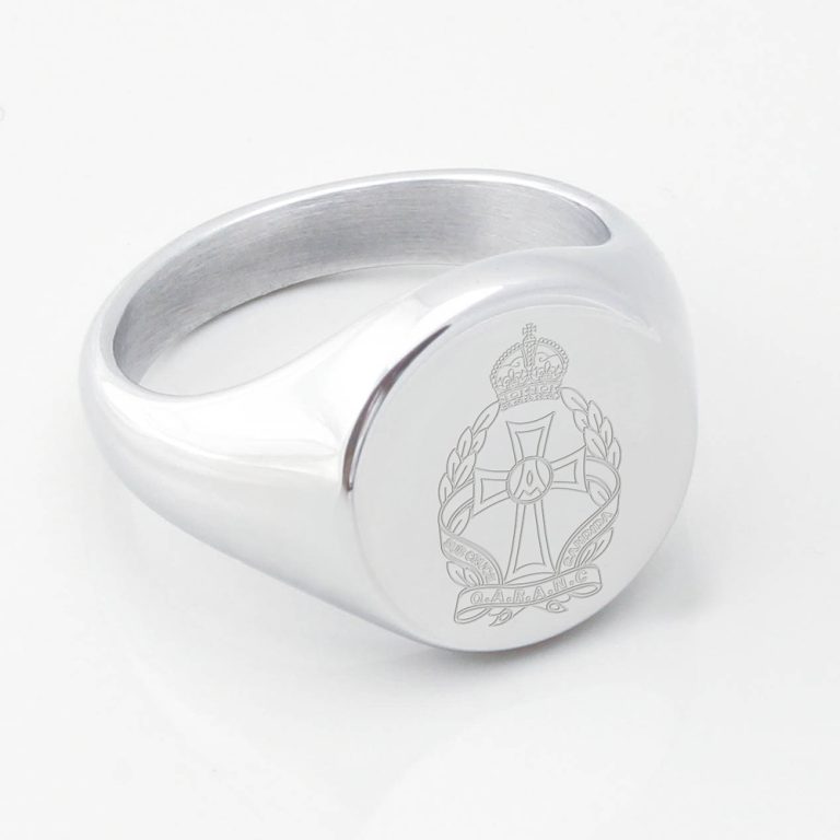 Queen-Alexandras-Royal-Army-Nursing-Corps-Engraved-Silver-Signet-Ring