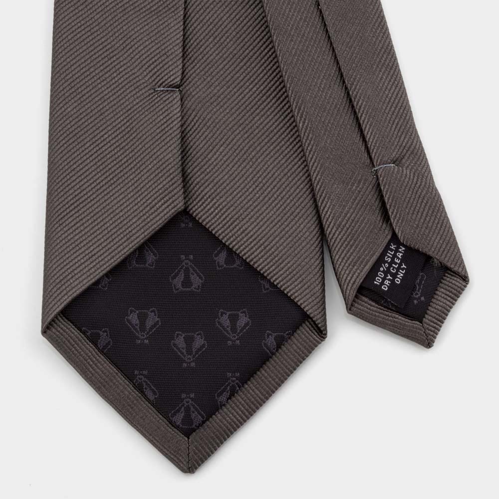Pewter Grey Ribbed Silk Tie - Image 4